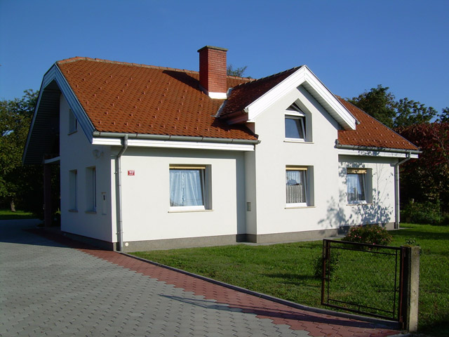 Arnika 12,99 m x 11,79 m - 99,65 m2 Arnika