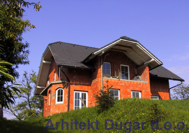 Ciklama 10,86 m x 11,90 m - 289,37 m2 Ciklama